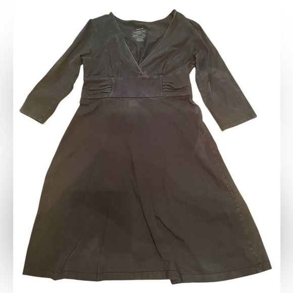 Patagonia Margot 3/4 length sleeve dress in black, size Medium - Picture 1 of 3